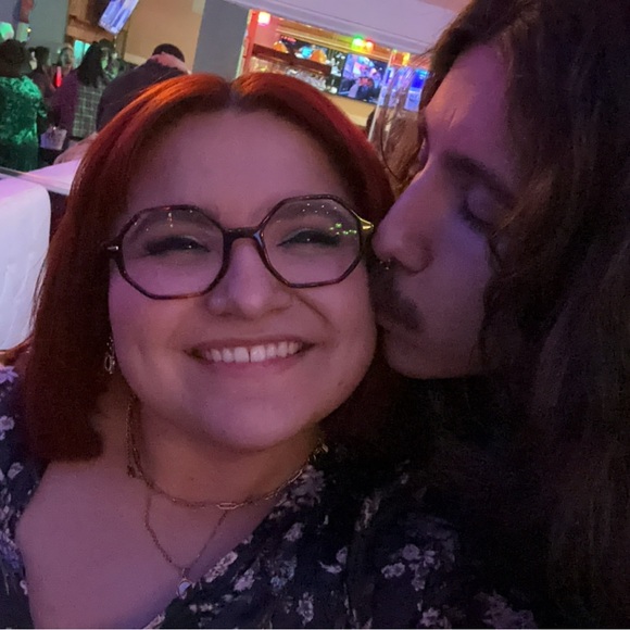 Meet your Posher, Lucia - Picture 7 of 9